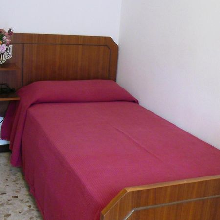 Albergo Ariston Tabiano Terme Екстериор снимка
