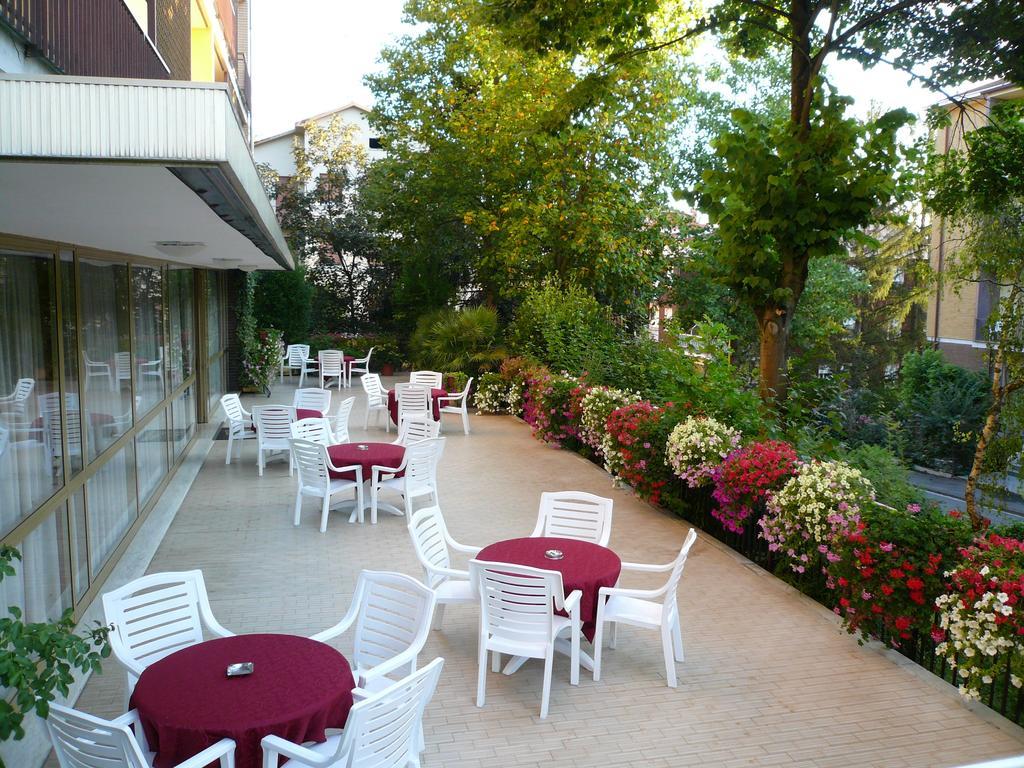 Albergo Ariston Tabiano Terme Екстериор снимка