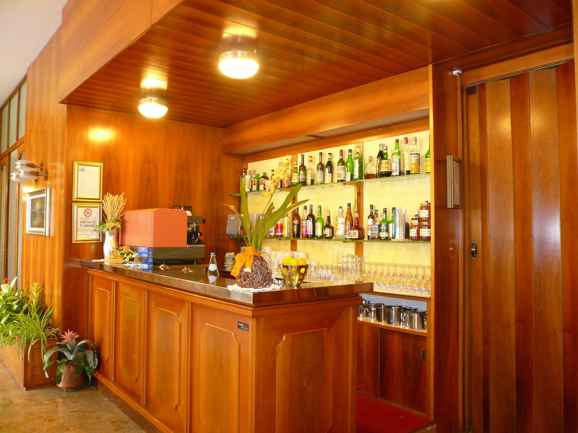 Albergo Ariston Tabiano Terme Екстериор снимка